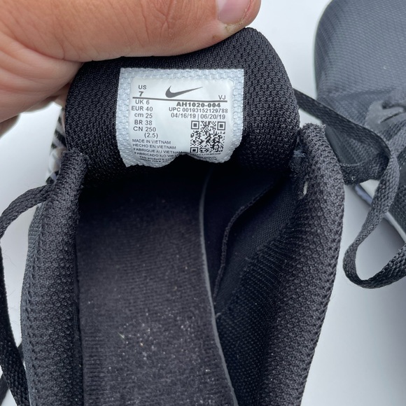 Nike Racing Track Cleats - Picture 9 of 11